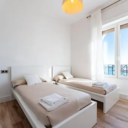 Luxury Penthouse With Sea View In Soho Malaga