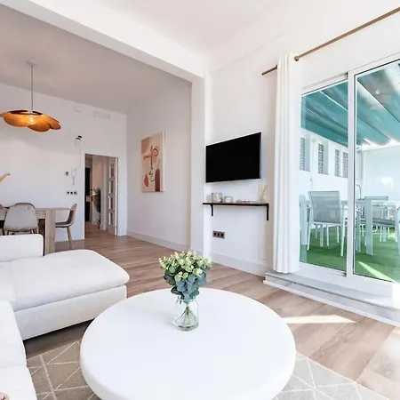 Luxury Penthouse With Sea View In Soho Malaga