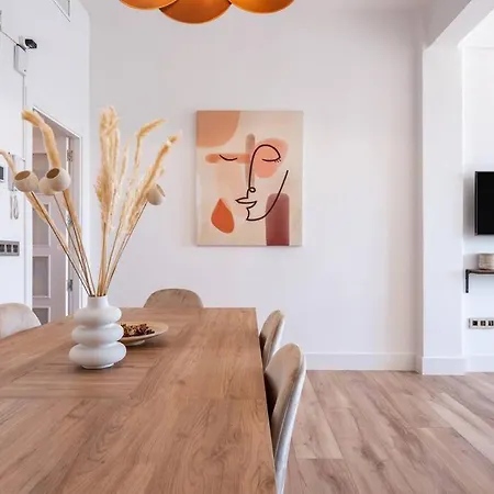 아파트 Luxury Penthouse With Sea View In Soho 말라가
