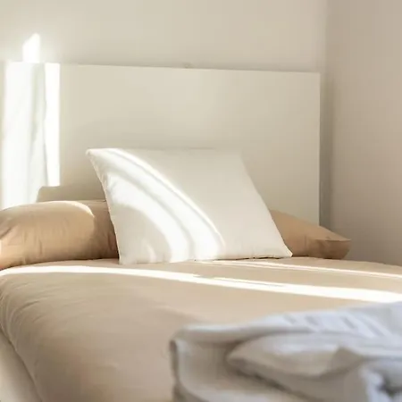 Luxury Penthouse With Sea View In Soho 아파트